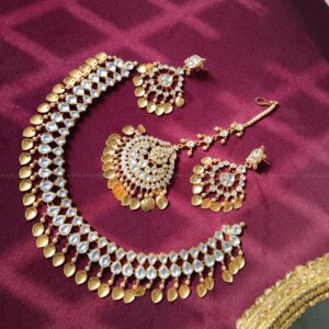 Arbaz Kundan Necklace Set