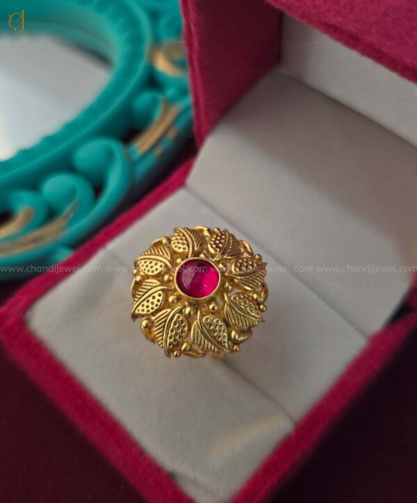 Afsa Ruby Finger Ring