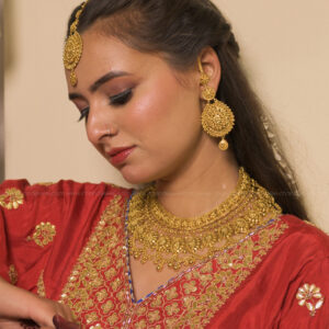 Naz Kaur Necklace Set