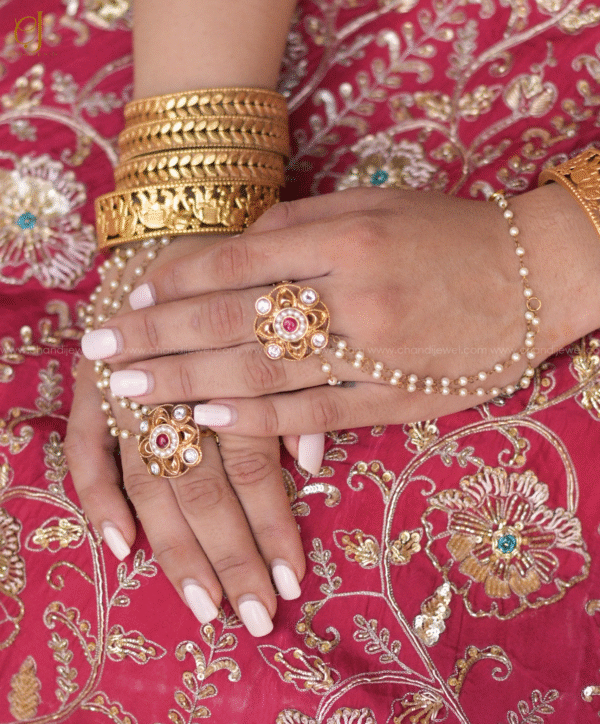 Ameera Hath Phool - Image 3