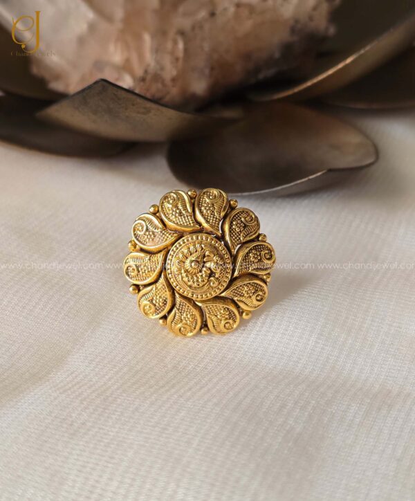 Noor Finger Rings