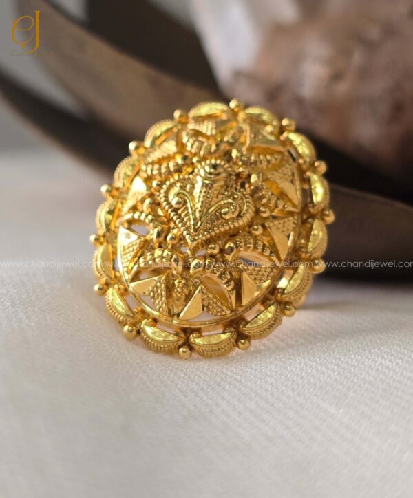 Preeto Finger Rings